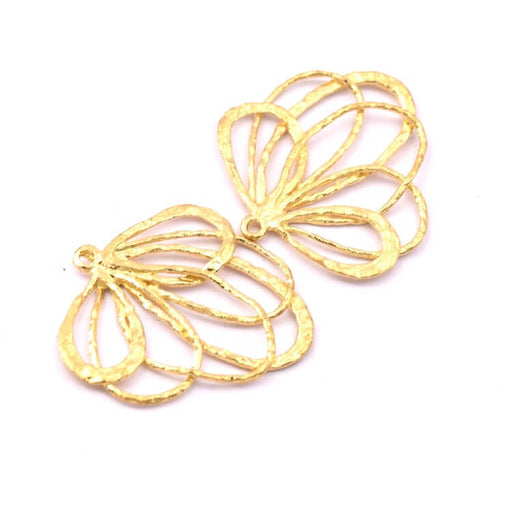 Buy Hollowed out flower pendant in golden brass 26mm (2)