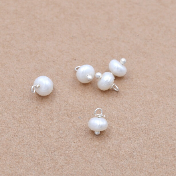 Mini charms freshwater pearl charm 4.5mm Sterling Silver stem (5)