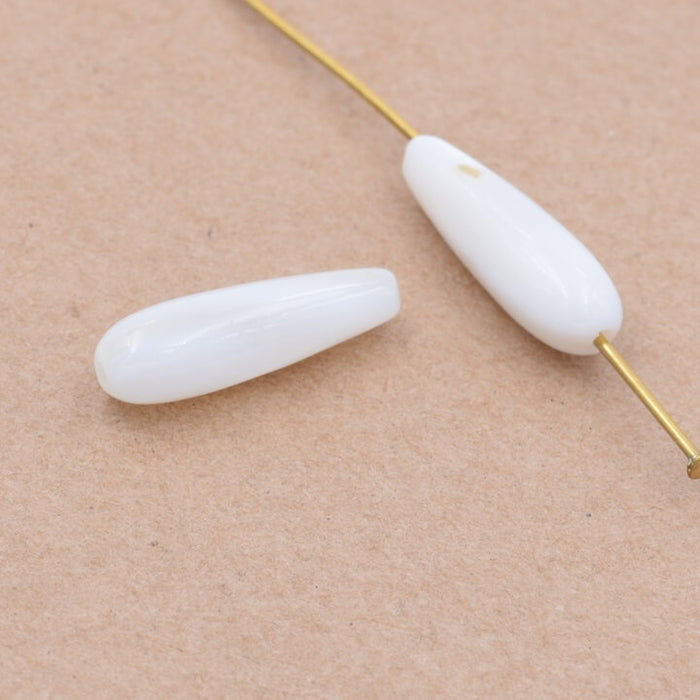 White shell drop bead 15mm - Hole: 0.8mm (2)