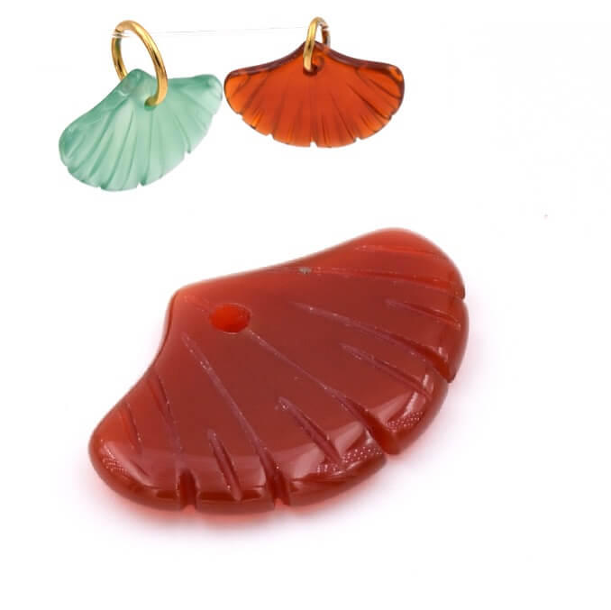 Red ginko agate carved leaf pendant 21x15mm - Hole: 1mm (1)